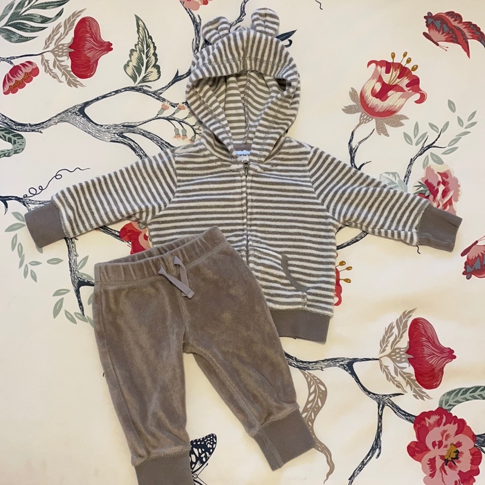 Carter’s Baby Bear Outfit 6Mo